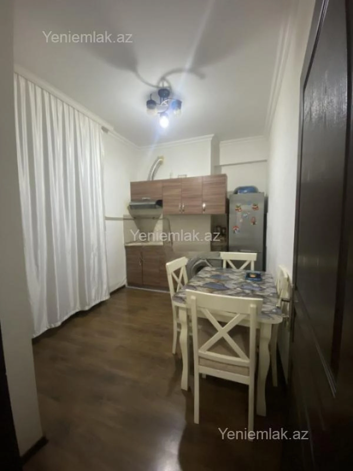 Satılır 3 otaqlı yeni tikili 75 m²
