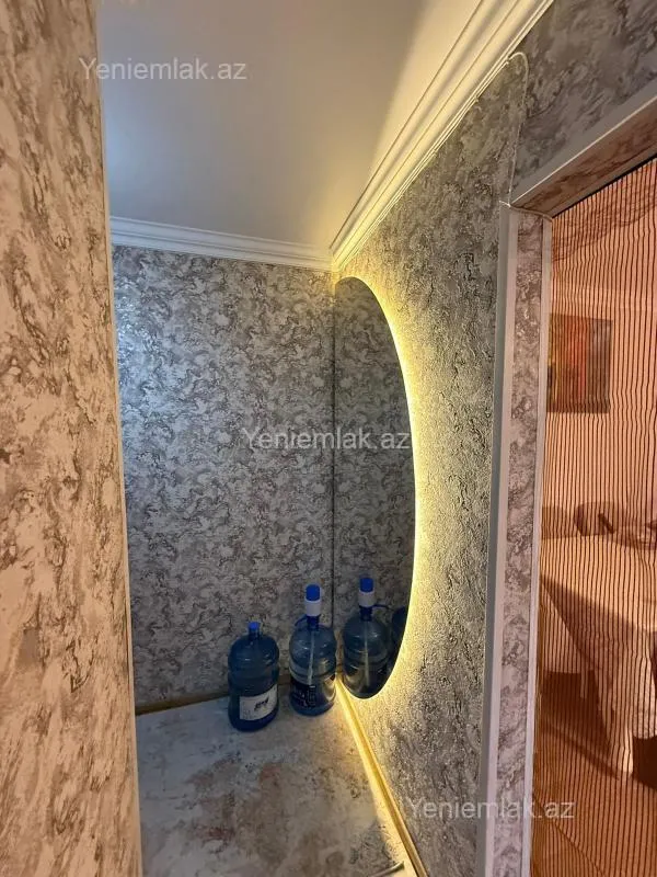 Satılır 2 otaqlı köhnə tikili 46 m²