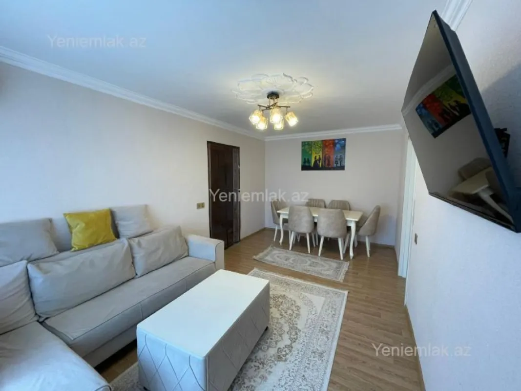 Satılır 2 otaqlı köhnə tikili 46 m²