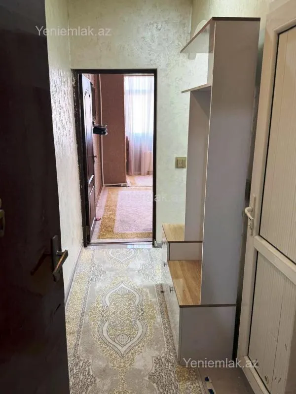 Satılır 2 otaqlı köhnə tikili 40 m²