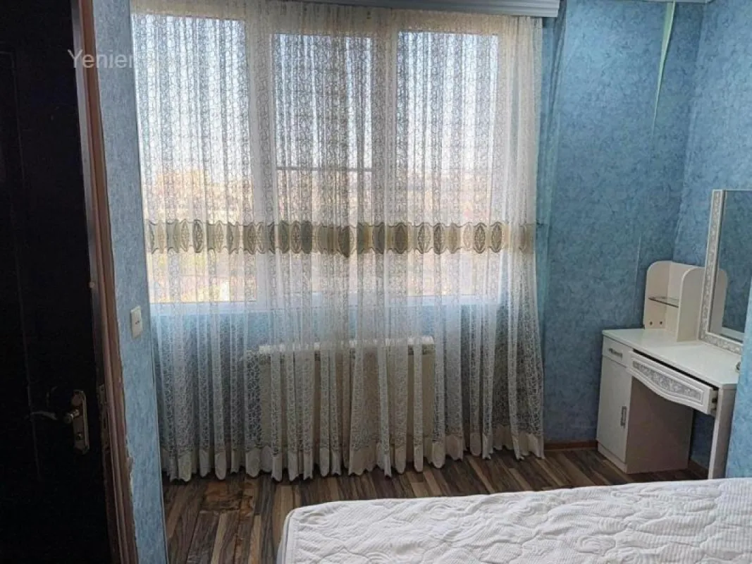 Satılır 2 otaqlı köhnə tikili 40 m²