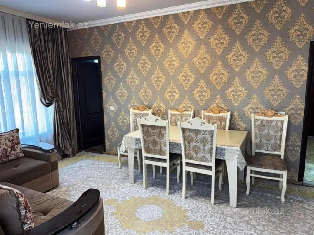 Satılır 2 otaqlı köhnə tikili 40 m²