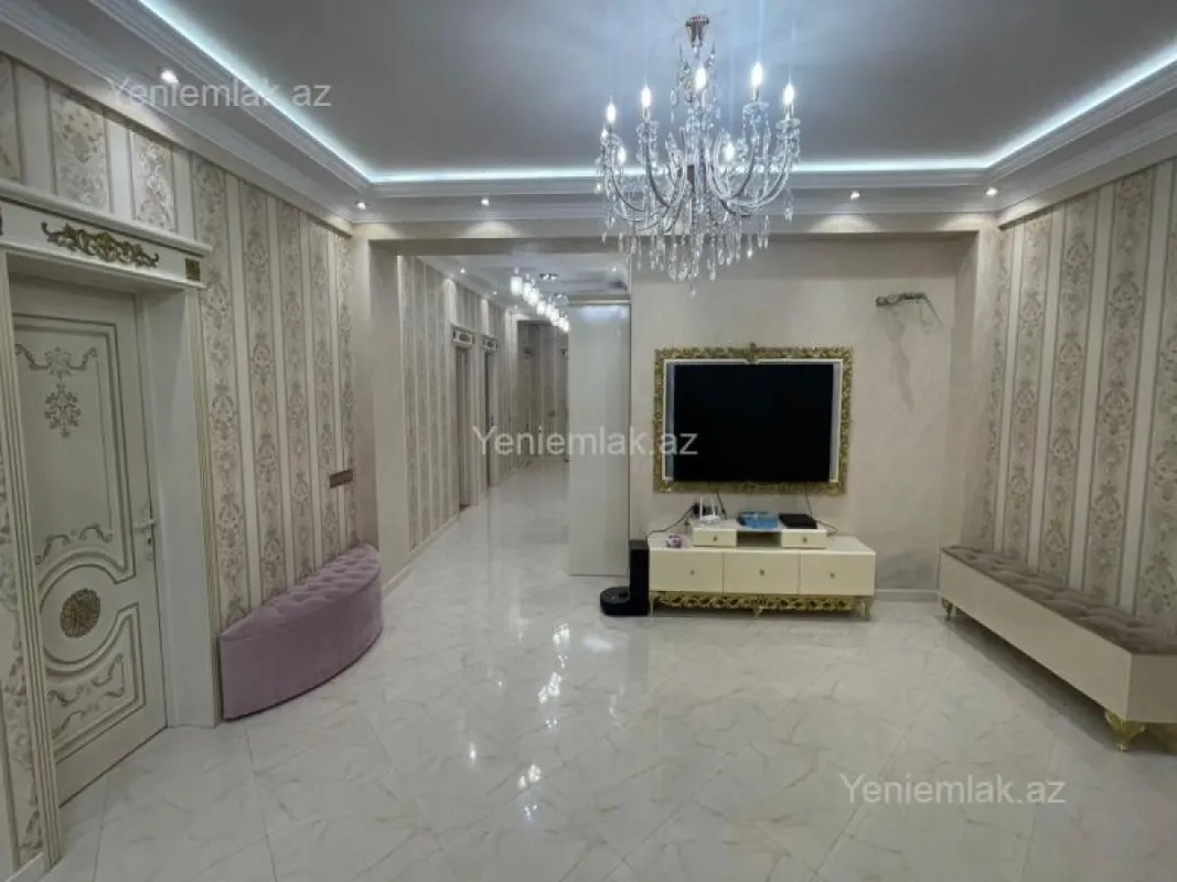 Satılır 5 otaqlı yeni tikili 213 m²