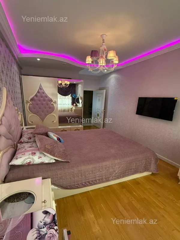 Satılır 5 otaqlı yeni tikili 213 m²