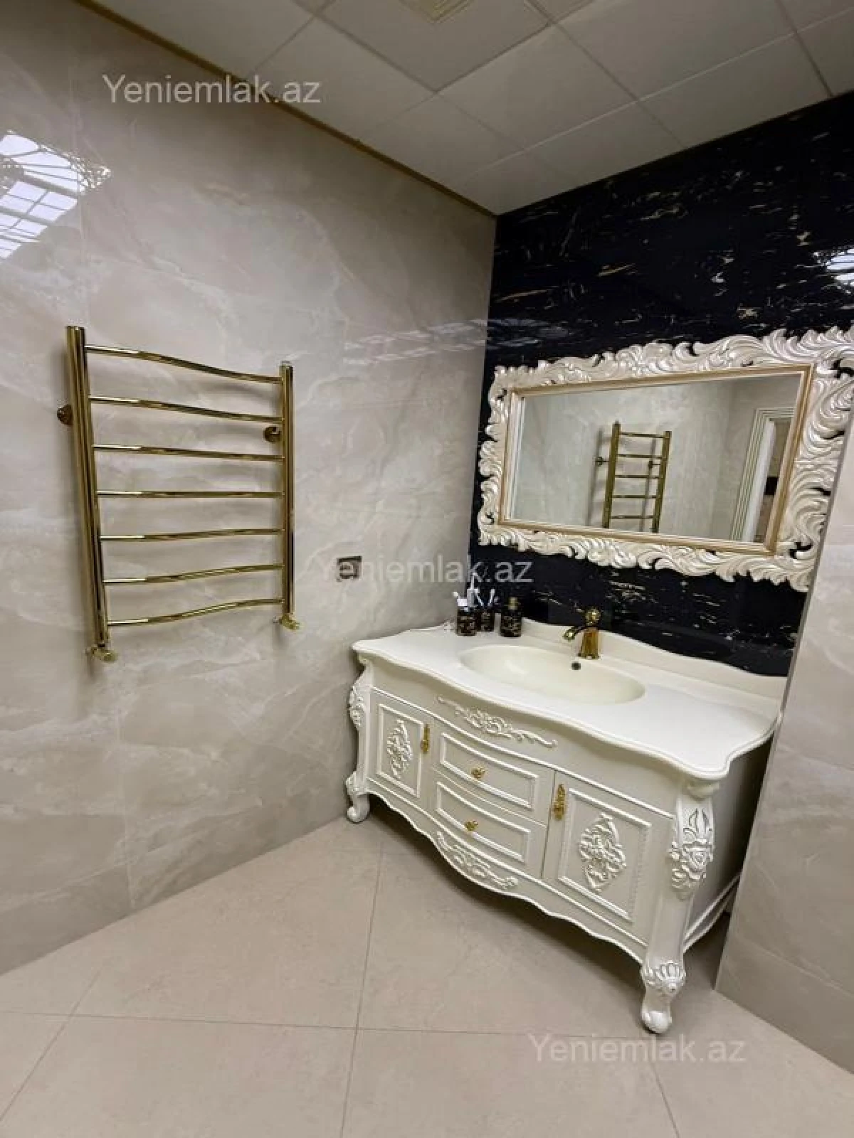 Satılır 5 otaqlı yeni tikili 213 m²