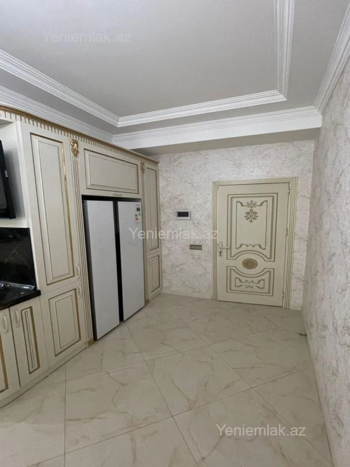Satılır 5 otaqlı yeni tikili 213 m²