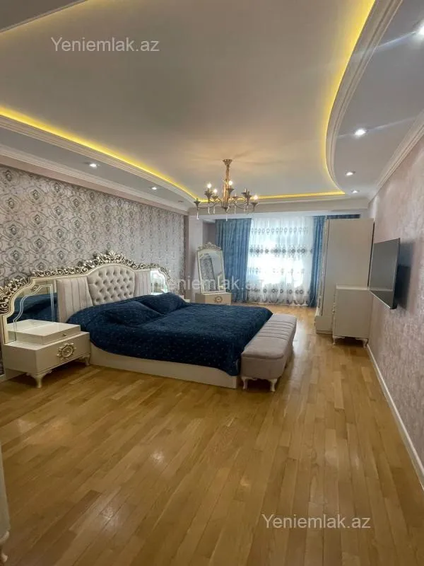 Satılır 5 otaqlı yeni tikili 213 m²
