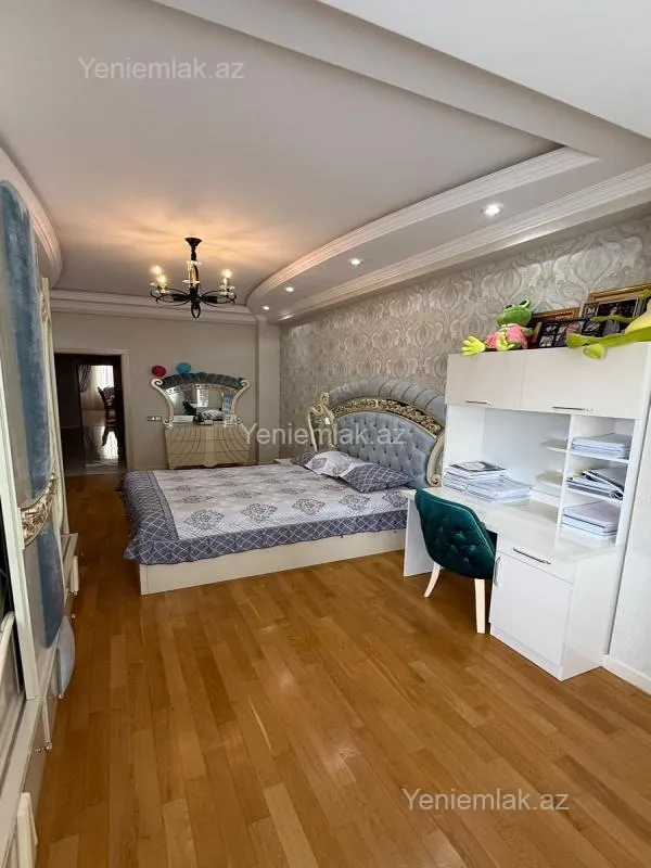 Satılır 5 otaqlı yeni tikili 213 m²