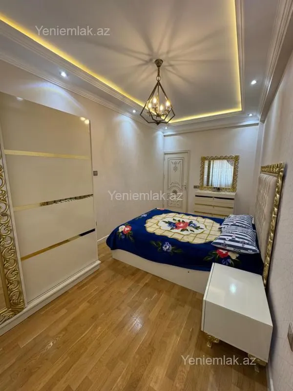 Satılır 5 otaqlı yeni tikili 213 m²