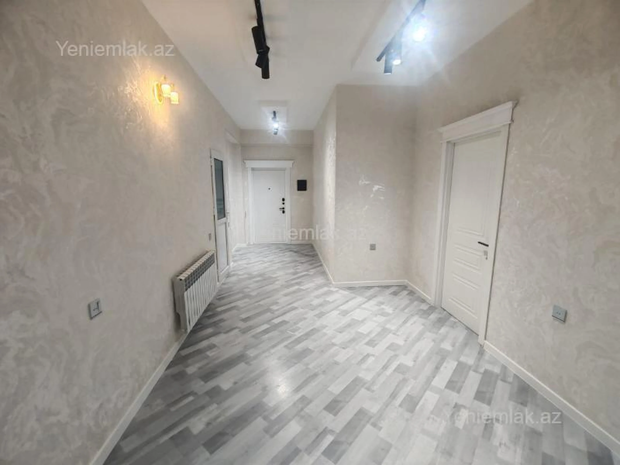 Satılır 4 otaqlı yeni tikili 165 m²