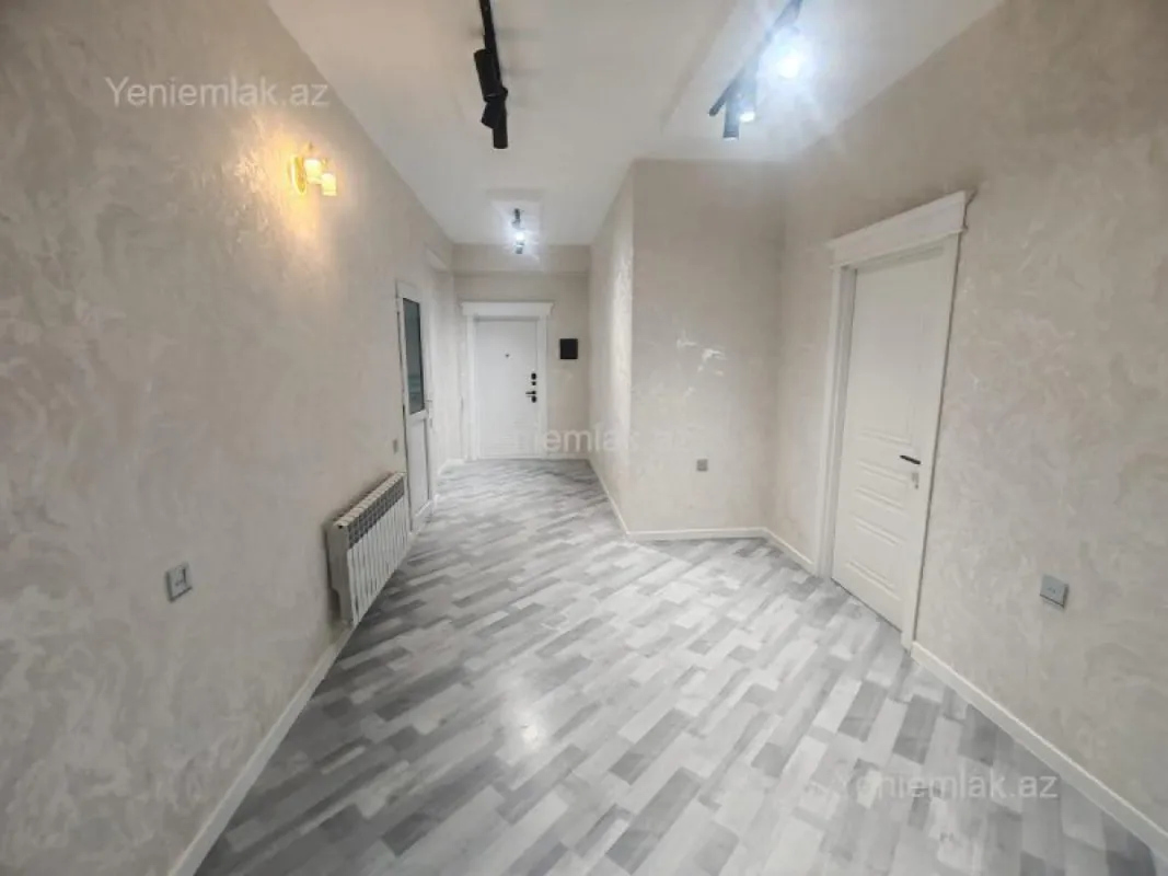 Satılır 4 otaqlı yeni tikili 165 m²