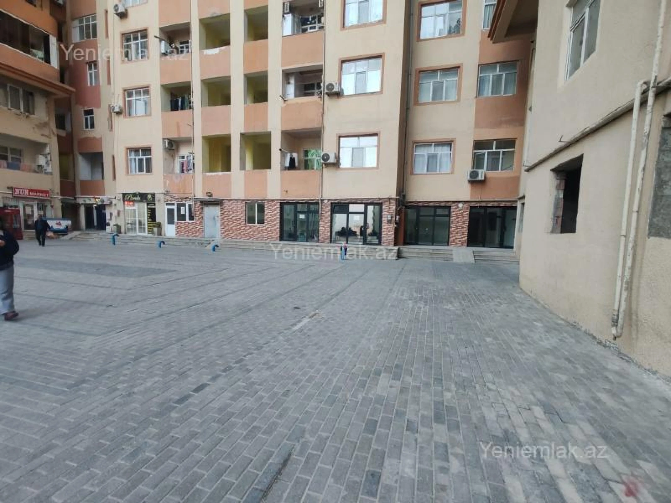Satılır 4 otaqlı yeni tikili 165 m²