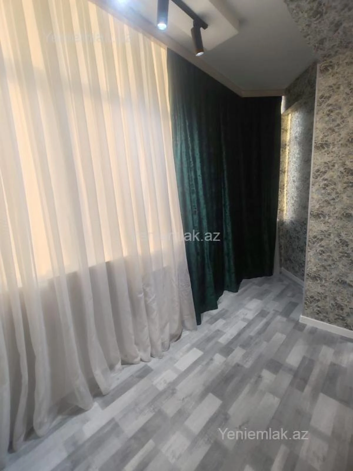 Satılır 4 otaqlı yeni tikili 165 m²