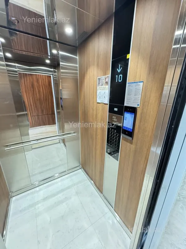 Satılır 3 otaqlı yeni tikili 127.8 m²