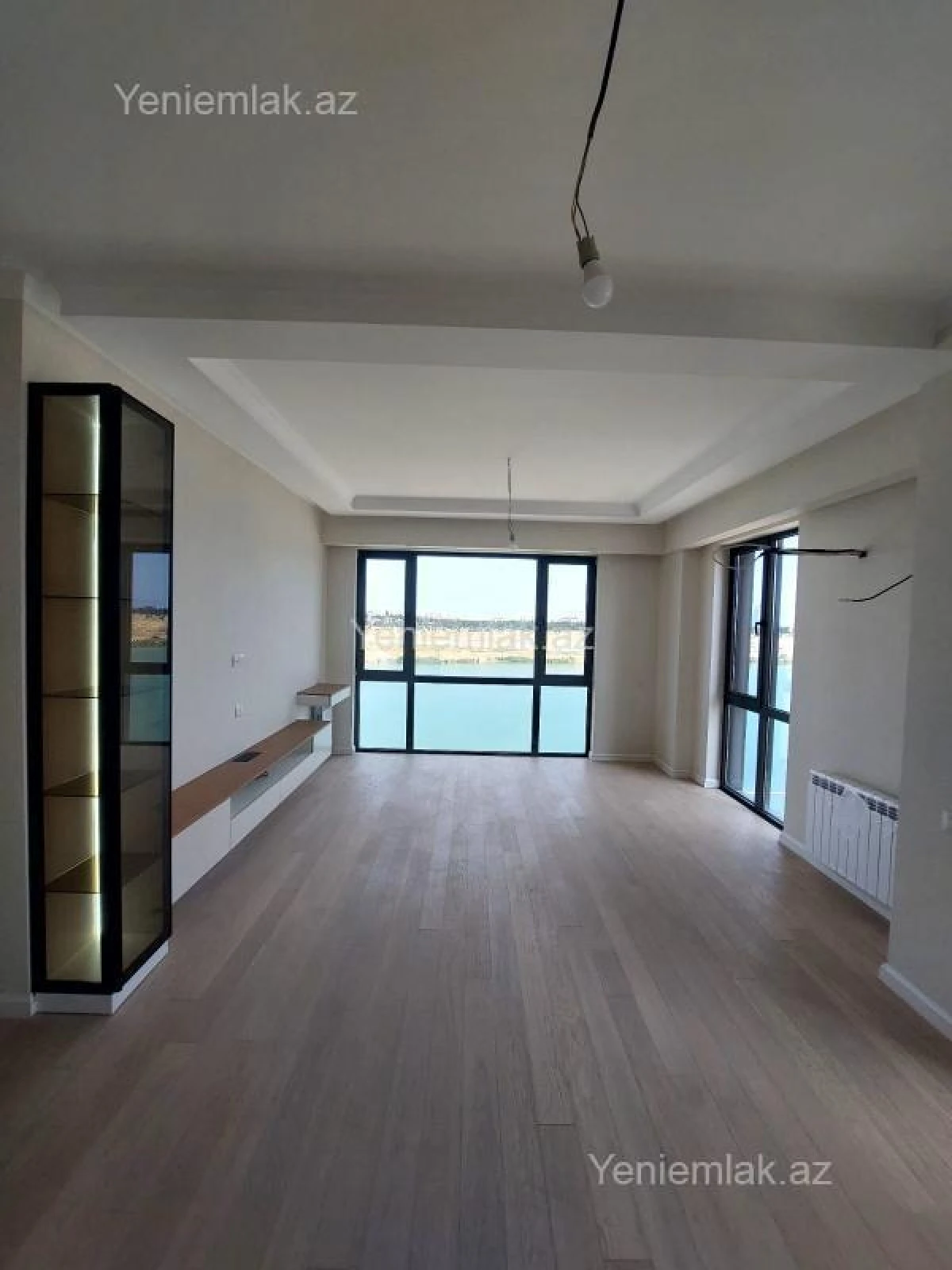 Satılır 3 otaqlı yeni tikili 85 m²