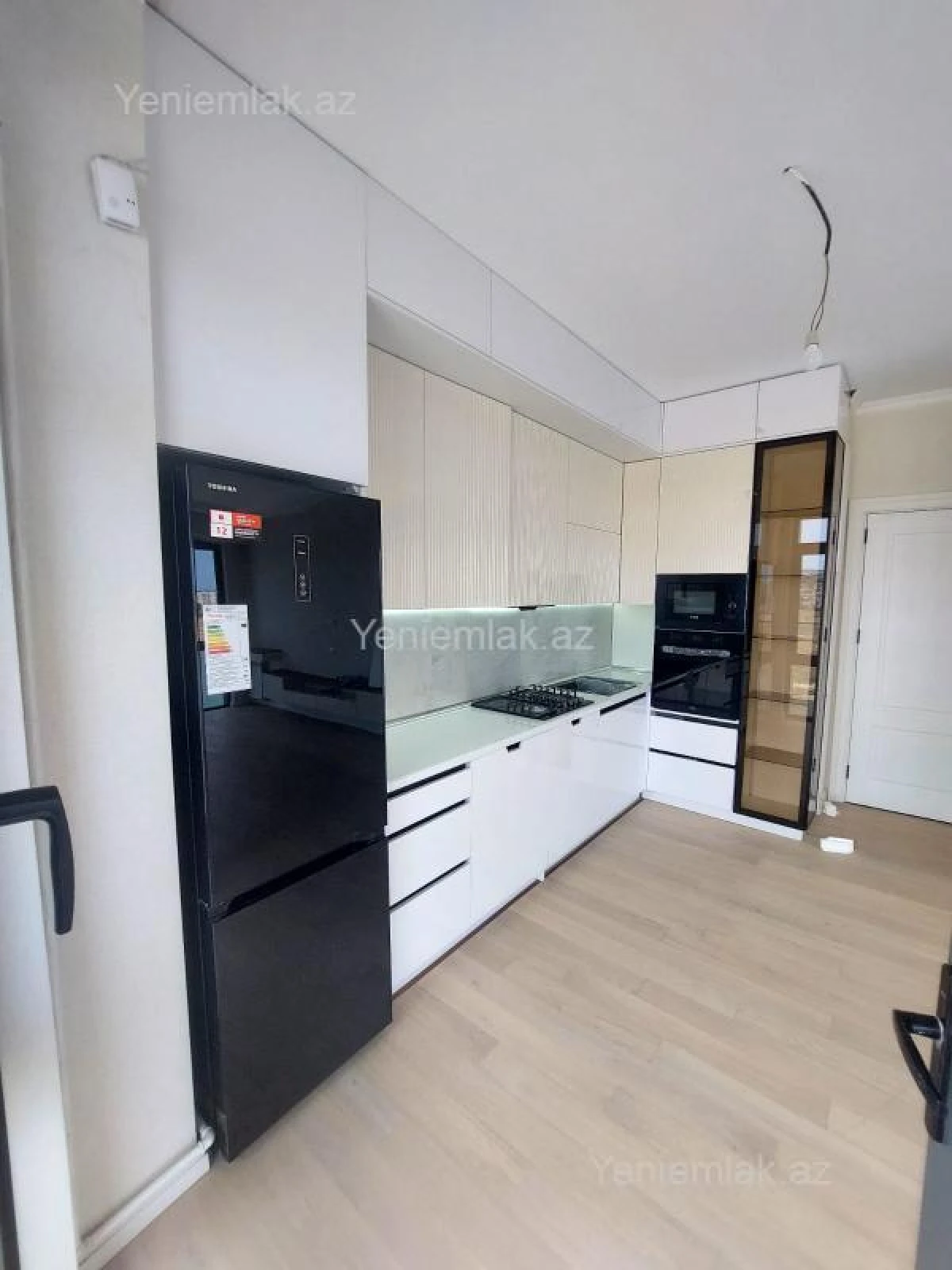 Satılır 3 otaqlı yeni tikili 85 m²