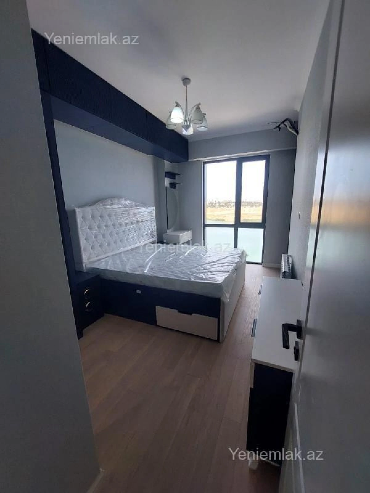 Satılır 3 otaqlı yeni tikili 85 m²