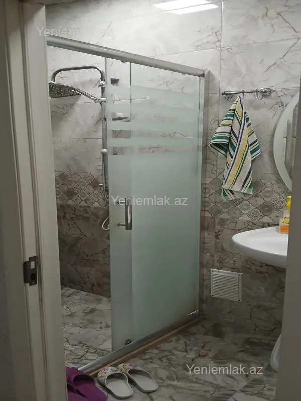 Satılır 4 otaqlı yeni tikili 120 m²