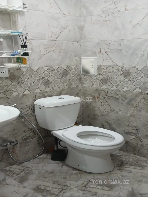 Satılır 4 otaqlı yeni tikili 120 m²