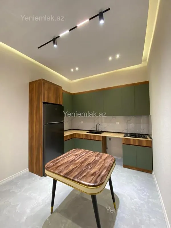 Satılır 4 otaqlı həyət evi 150 m²