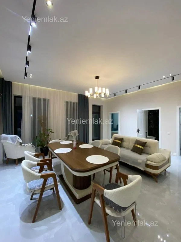 Satılır 4 otaqlı həyət evi 150 m²