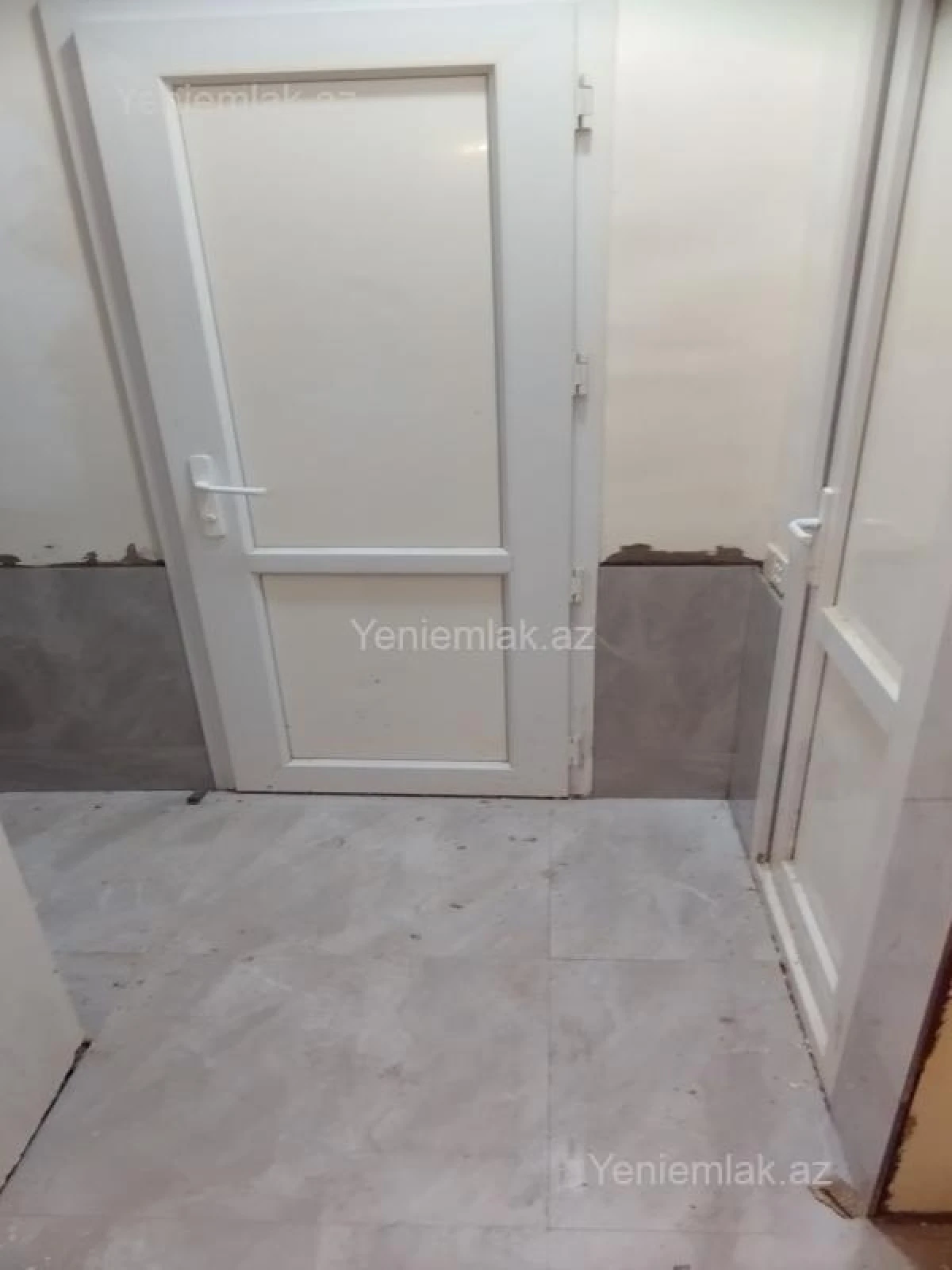 Satılır 3 otaqlı köhnə tikili 67 m²