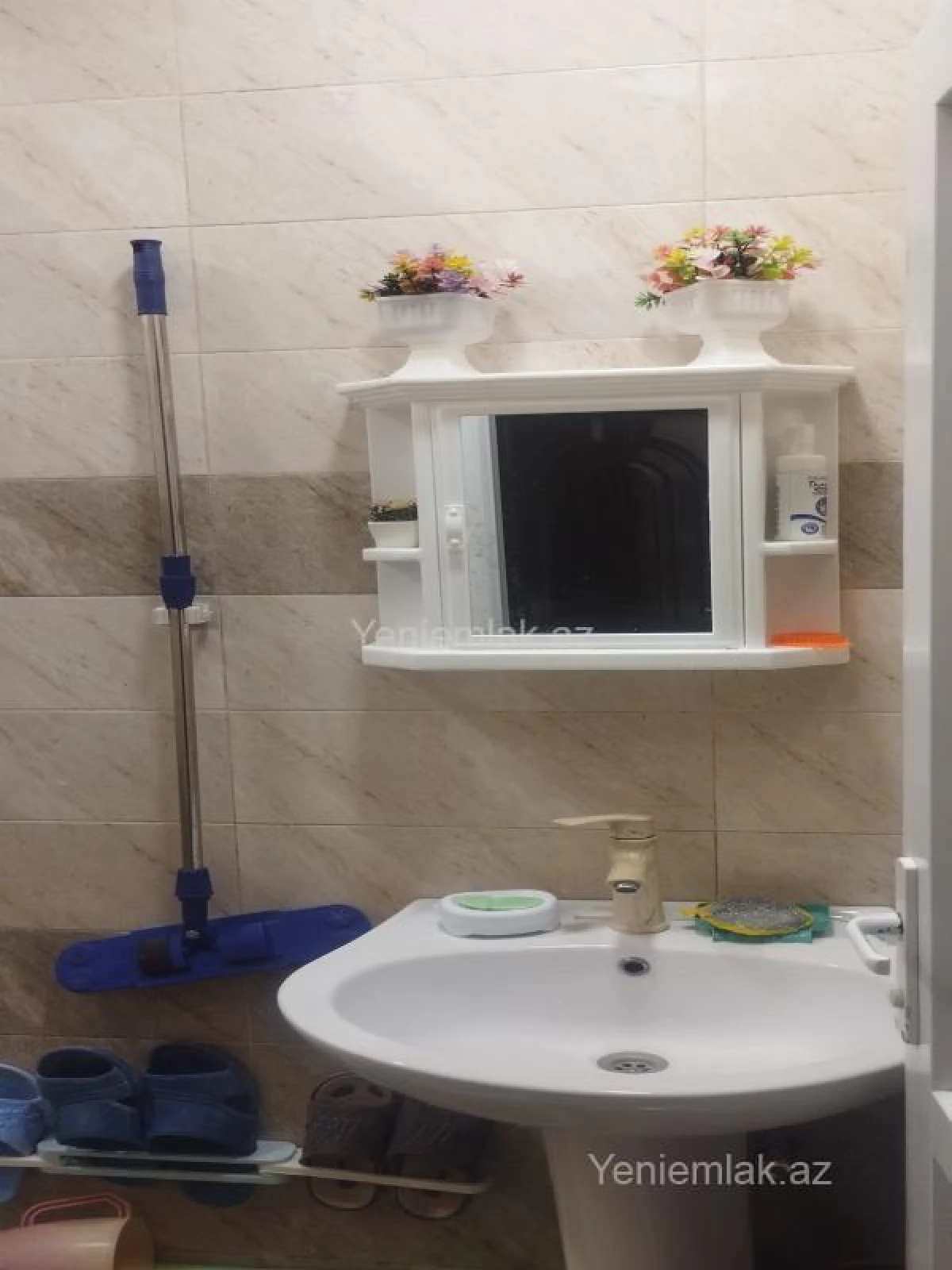 Satılır 3 otaqlı köhnə tikili 67 m²