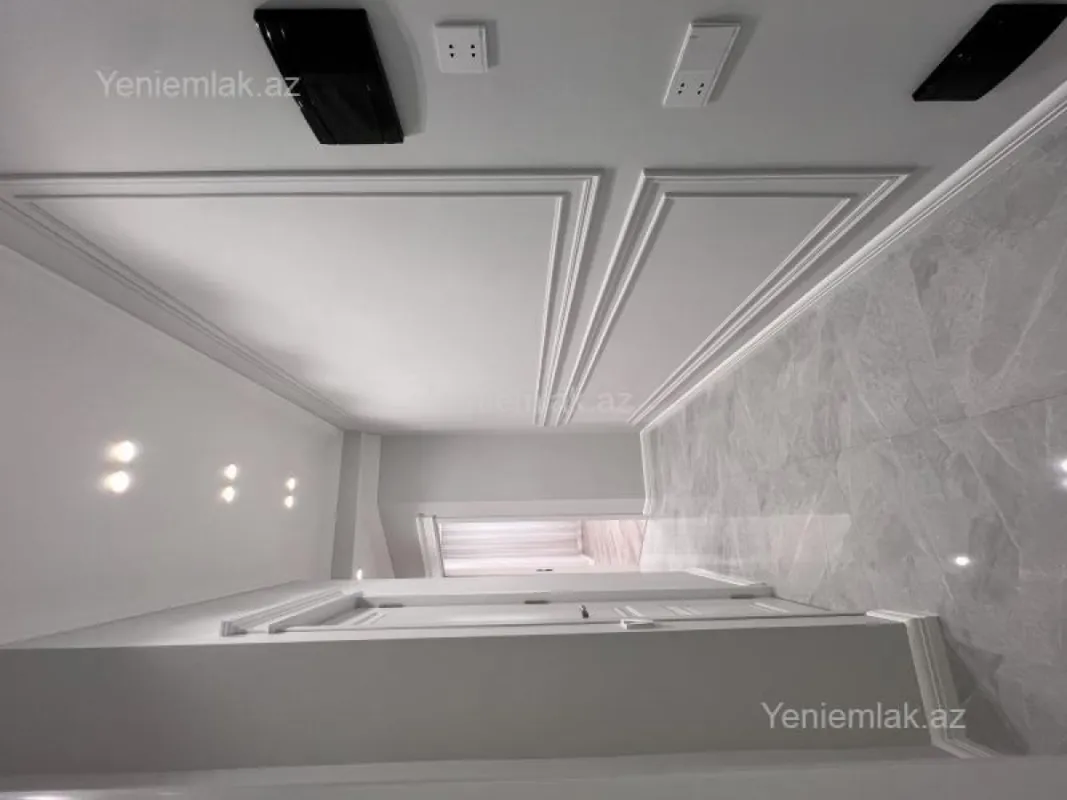 Satılır 2 otaqlı yeni tikili 57 m²