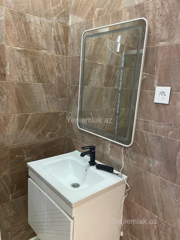 Satılır 4 otaqlı həyət evi 100 m²