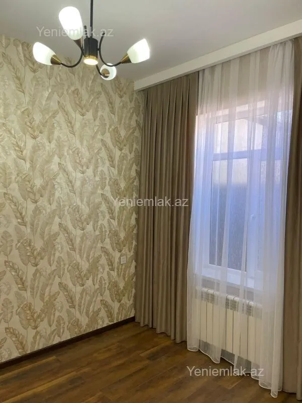 Satılır 4 otaqlı həyət evi 100 m²