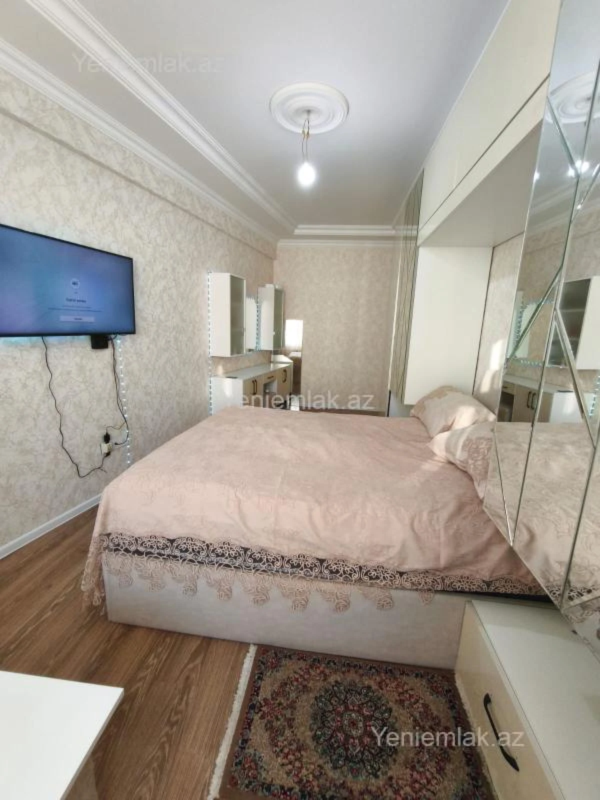 Satılır 2 otaqlı yeni tikili 55 m²