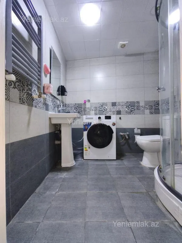 Satılır 2 otaqlı yeni tikili 55 m²