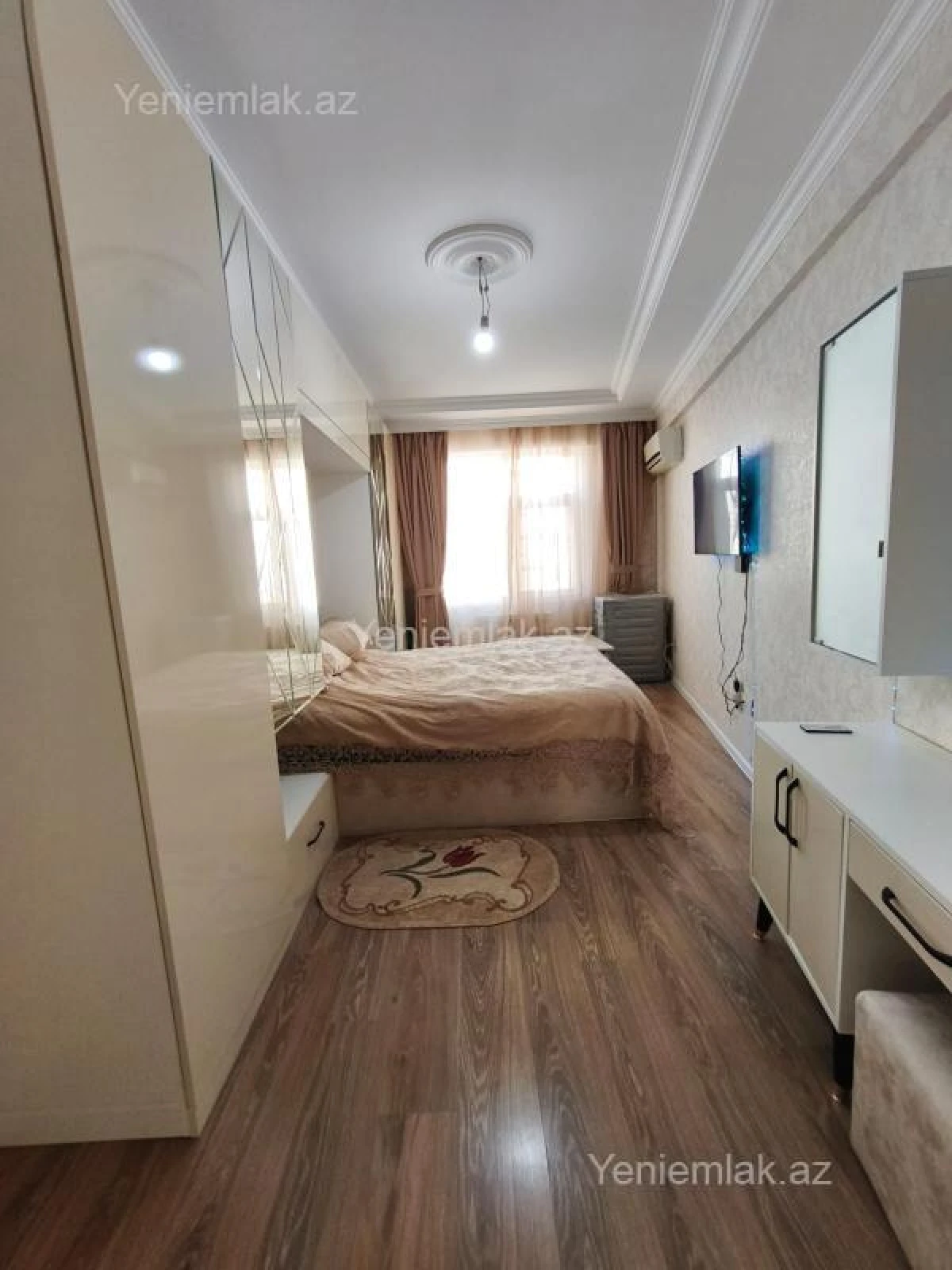 Satılır 2 otaqlı yeni tikili 55 m²