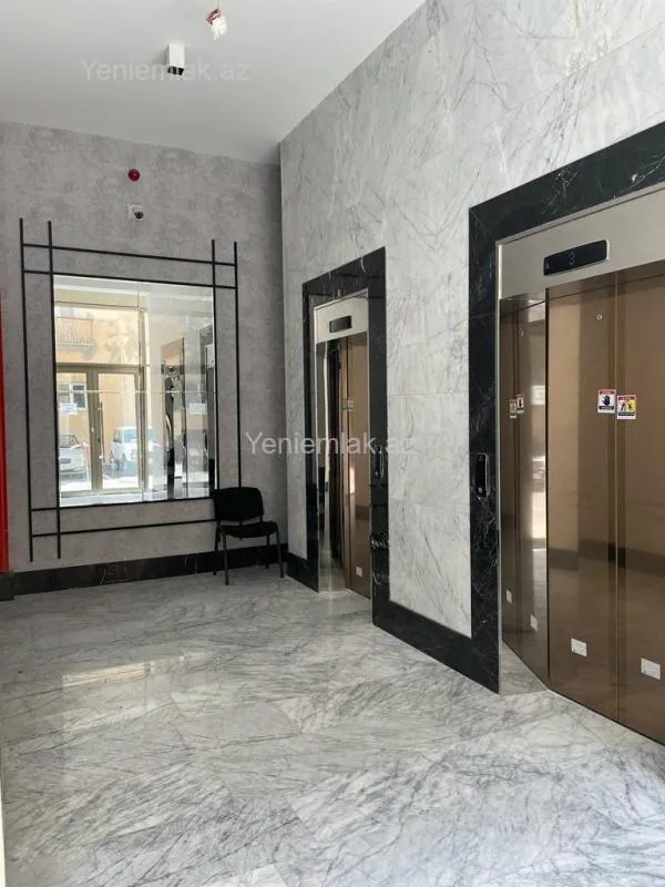 Satılır 3 otaqlı yeni tikili 145 m²
