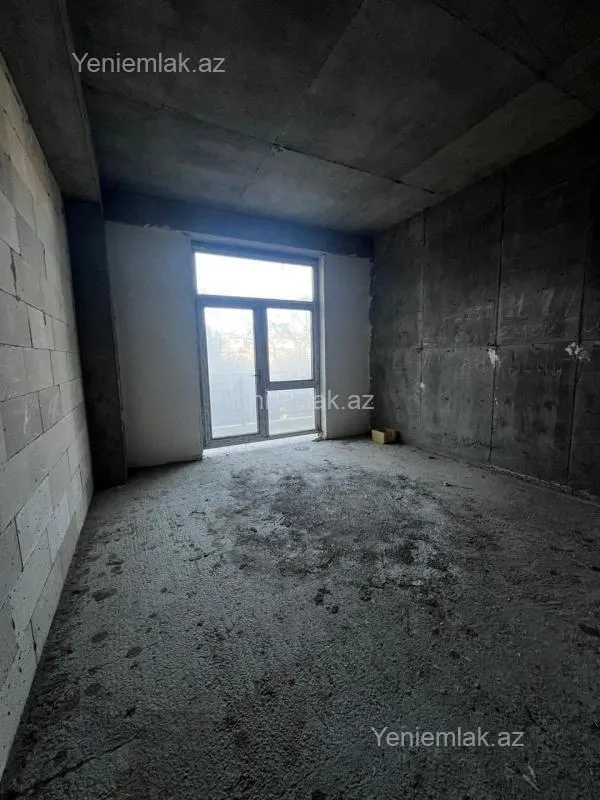 Satılır 3 otaqlı yeni tikili 145 m²