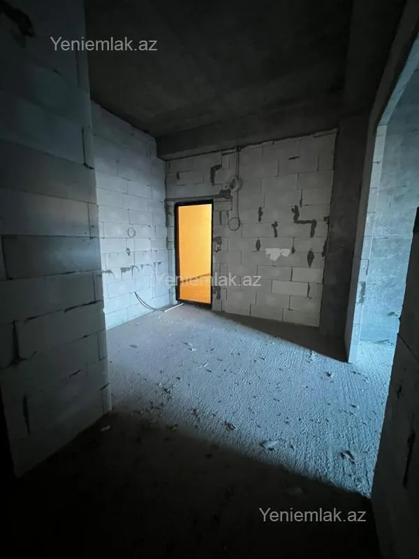 Satılır 3 otaqlı yeni tikili 145 m²