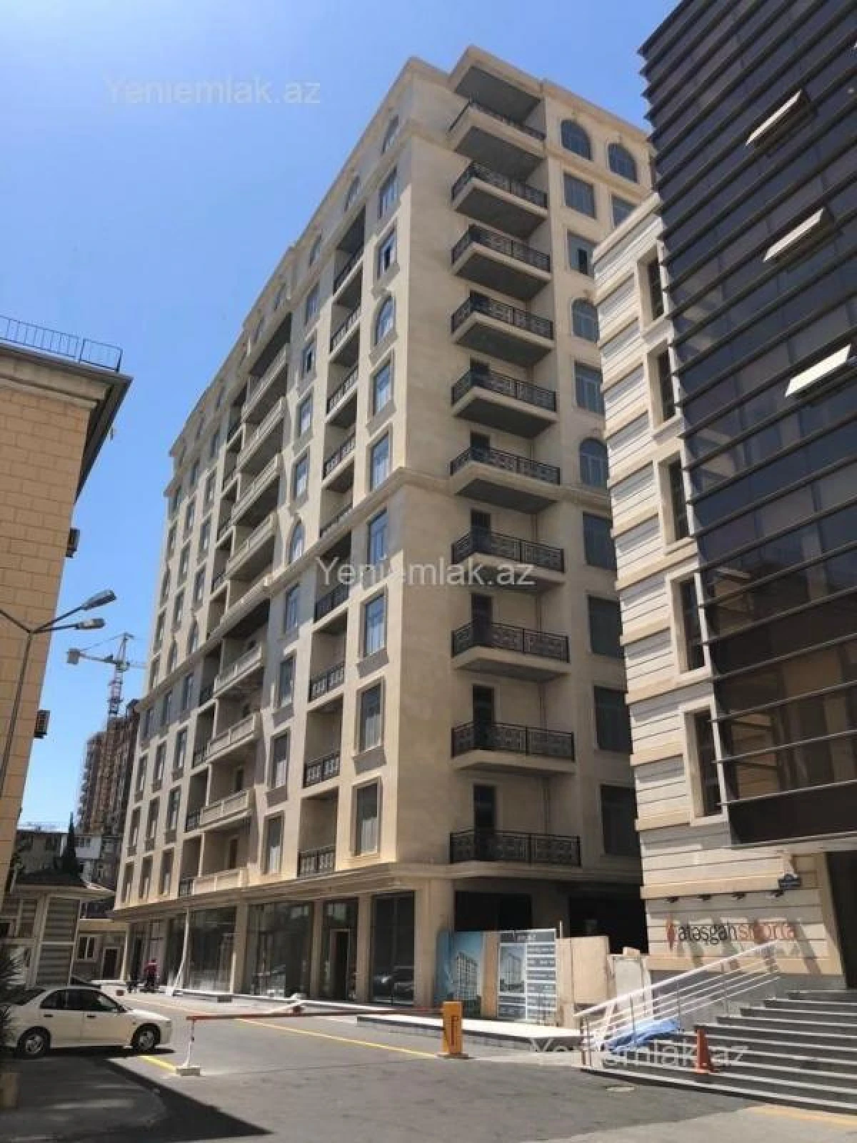Satılır 3 otaqlı yeni tikili 145 m²