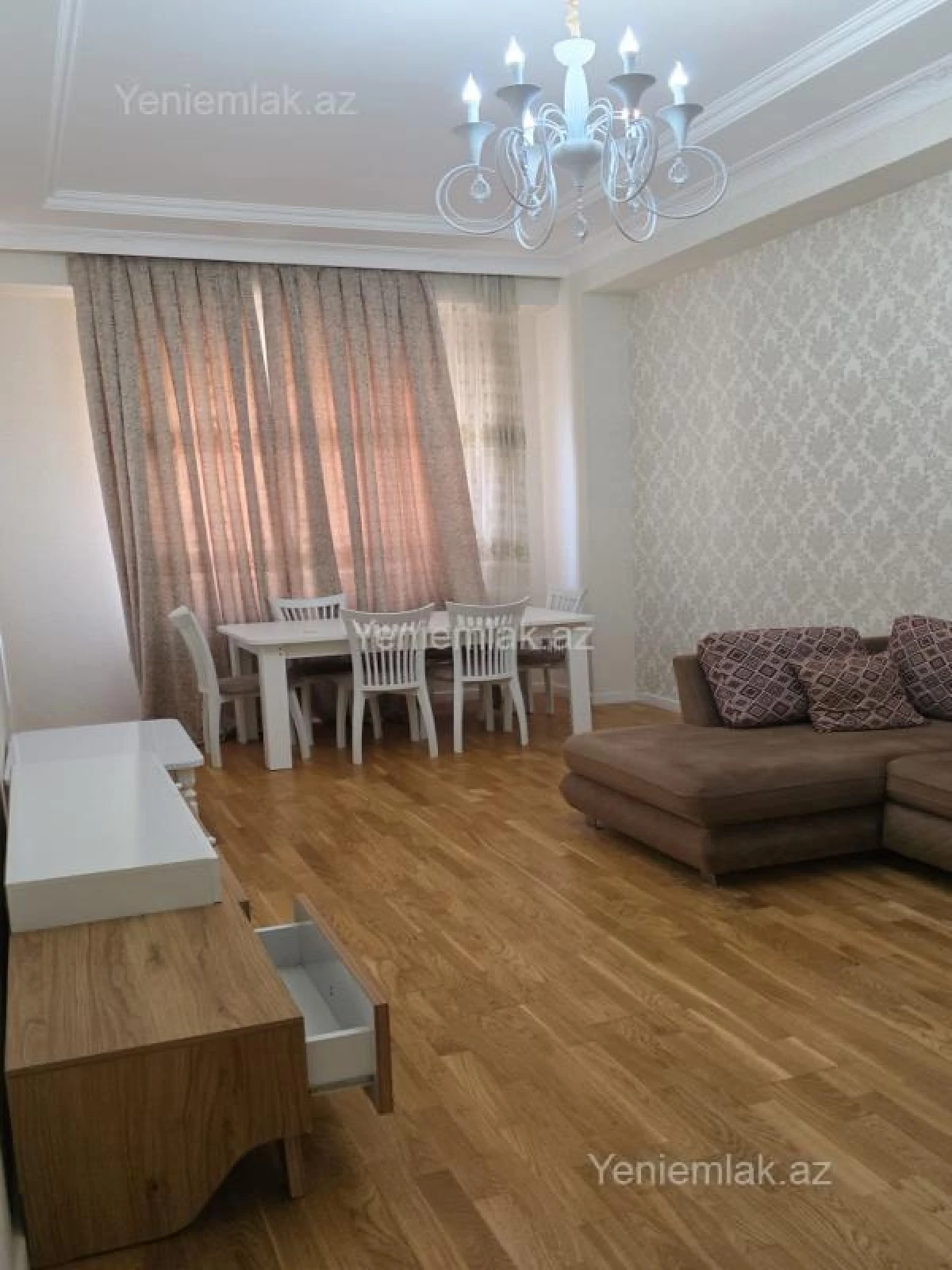 Satılır 3 otaqlı yeni tikili 98 m²