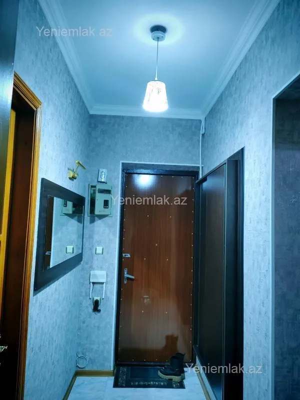 Satılır 3 otaqlı köhnə tikili 85 m²