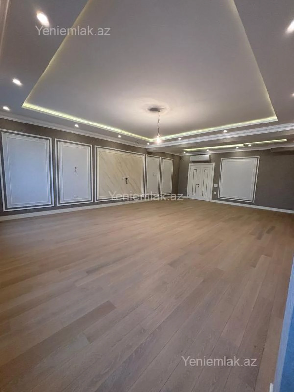 Satılır 4 otaqlı yeni tikili 242 m²