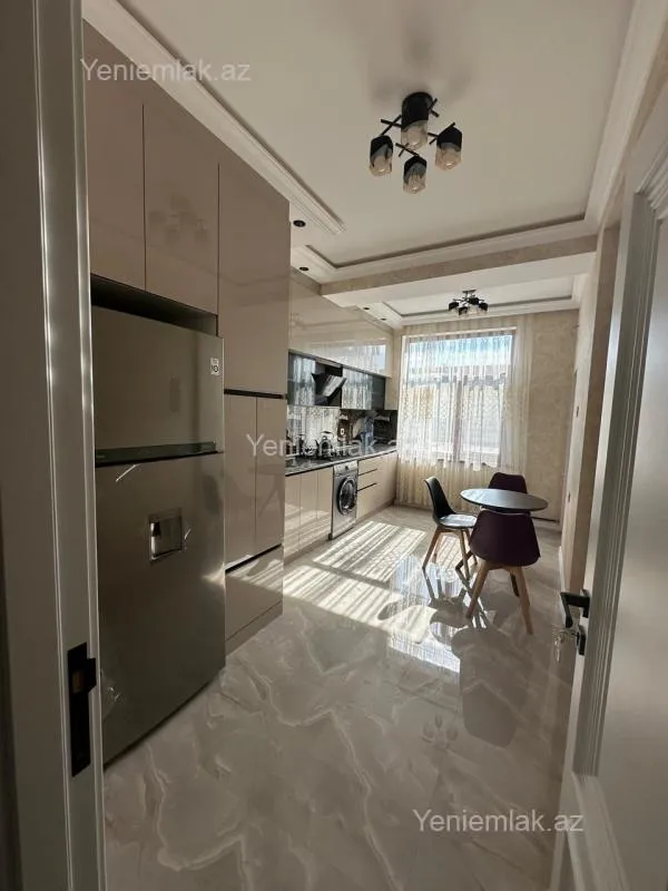 Satılır 3 otaqlı yeni tikili 105 m²