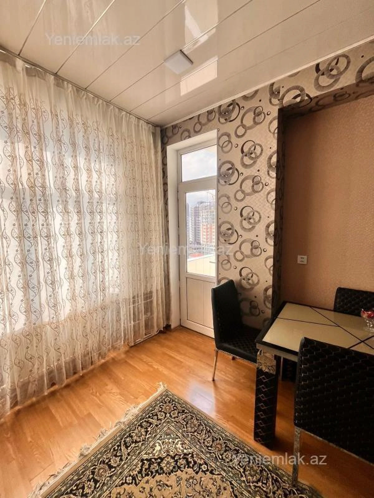 Satılır 4 otaqlı yeni tikili 130 m²