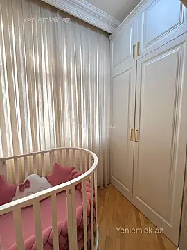 Satılır 2 otaqlı yeni tikili 81 m²