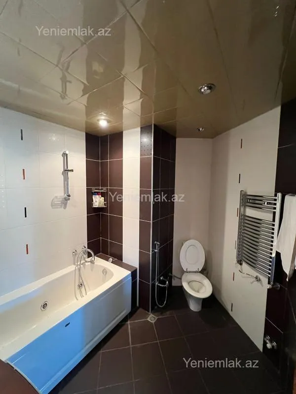 Satılır 3 otaqlı yeni tikili 146 m²