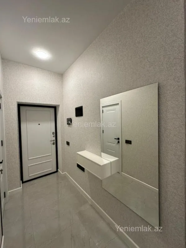 Satılır 2 otaqlı yeni tikili 80 m²