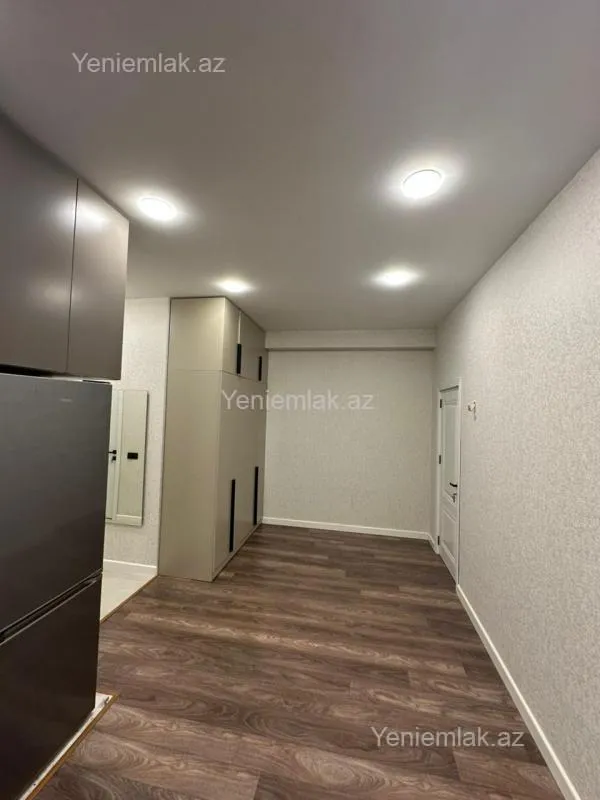 Satılır 2 otaqlı yeni tikili 80 m²