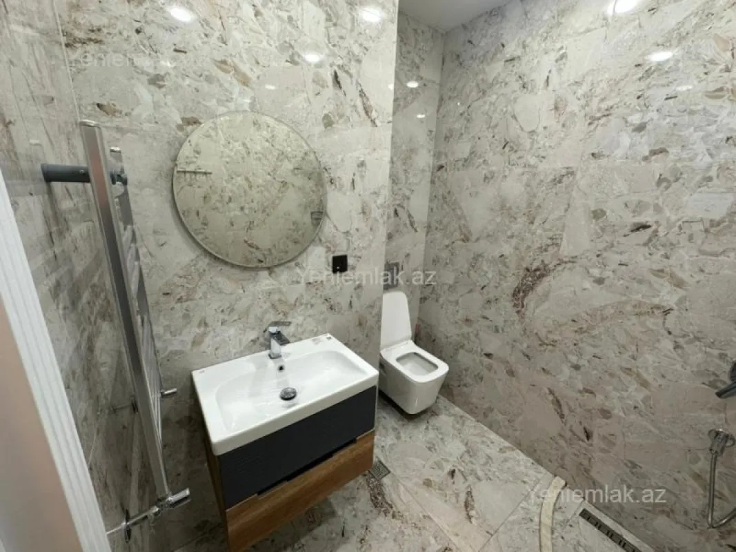 Satılır 2 otaqlı yeni tikili 80 m²