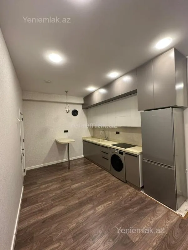 Satılır 2 otaqlı yeni tikili 80 m²