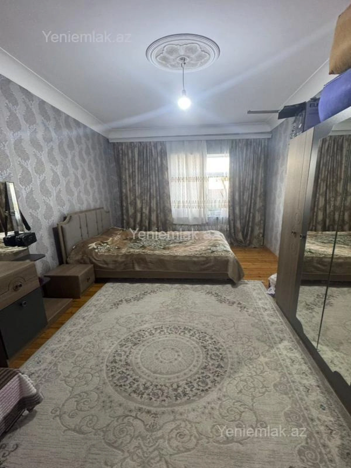 Satılır 3 otaqlı köhnə tikili 80 m²