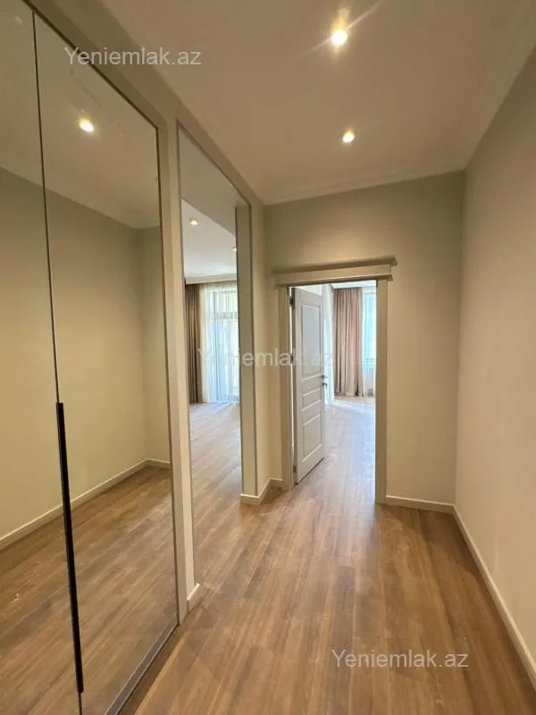 Satılır 2 otaqlı yeni tikili 62 m²